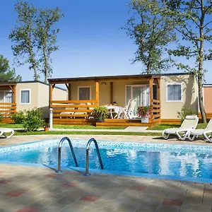 Maistra Valkanela Mobile Homes 4*, Funtana Kroatien